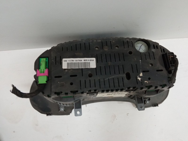 Recambio de cuadro instrumentos para seat ibiza iii (6l1) 1.4 16v referencia OEM IAM 110080104039A  