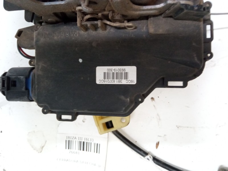 Recambio de cerradura derecha 3p para seat ibiza iii (6l1) 1.4 16v referencia OEM IAM   