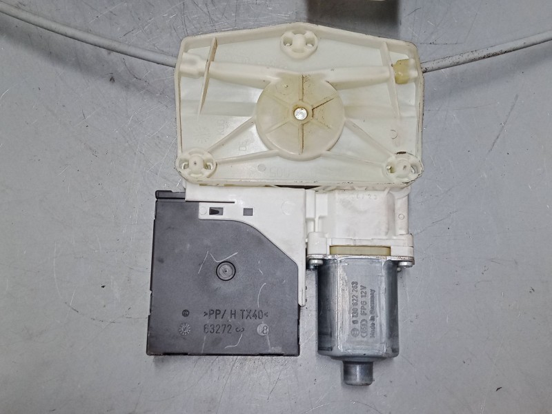 Recambio de elevalunas electrico trasero derecho para audi a3 sportback (8pa) 1.6 referencia OEM IAM 8P4959802E  