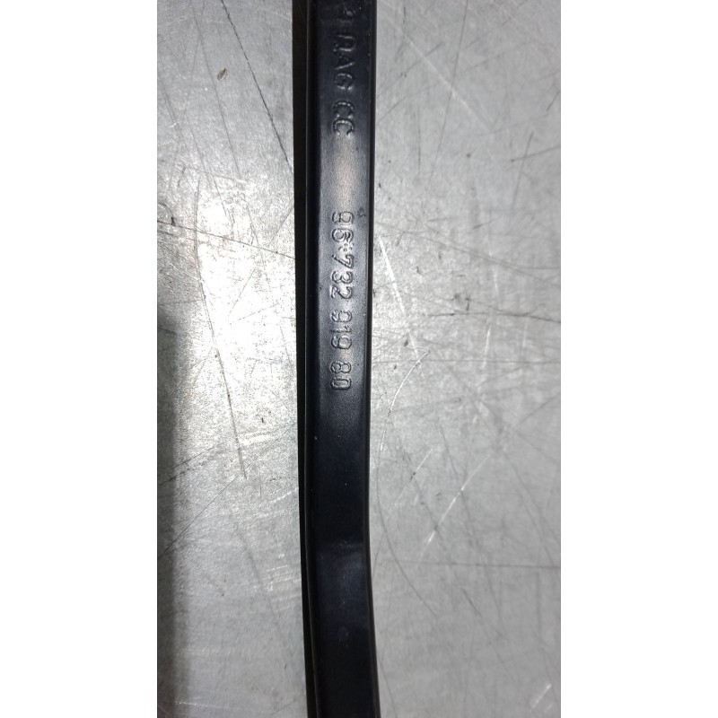 Recambio de brazo limpia delantero izquierdo para peugeot 208 i (ca_, cc_) 1.2 vti 82 referencia OEM IAM   