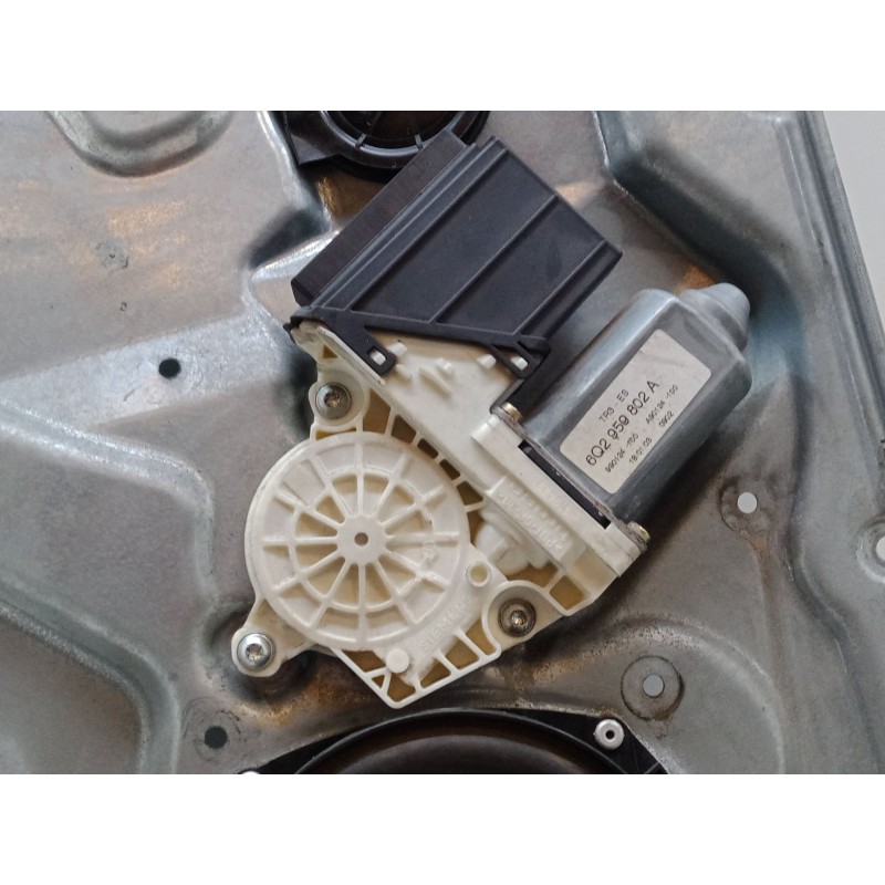 Recambio de elevalunas electrico delantero izquierdo para seat ibiza iii (6l1) 1.9 sdi referencia OEM IAM 6Q2959802A  6L3837751K