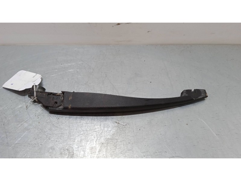 Recambio de brazo limpia trasero para peugeot 208 i (ca_, cc_) 1.2 vti 82 referencia OEM IAM   