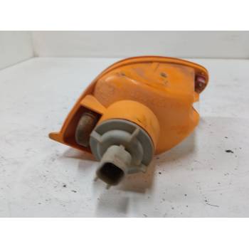 INTERMITENTE DELANTERO DERECHO 