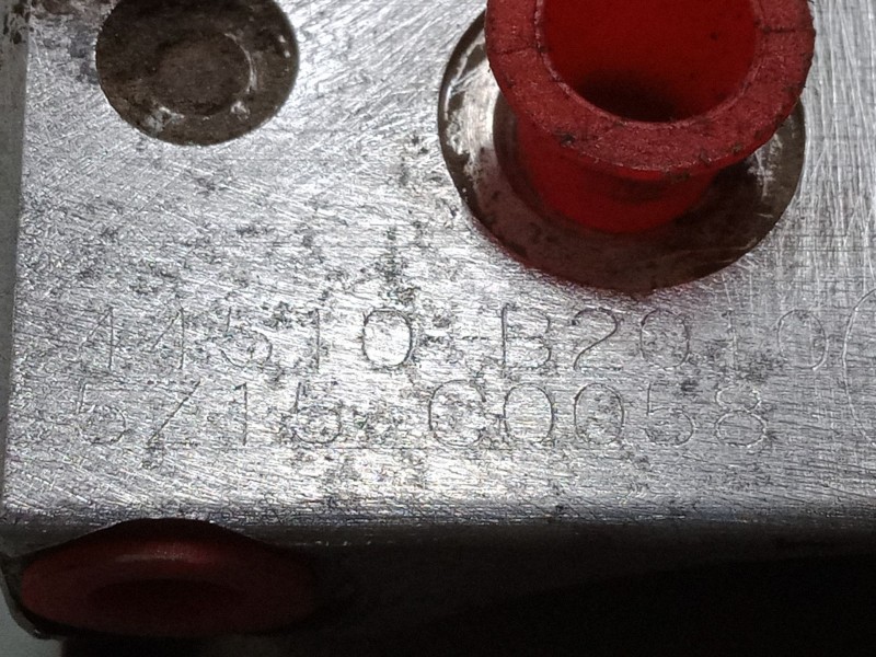 Recambio de abs para daihatsu cuore vi (l251, l250_, l260_) 1.0 referencia OEM IAM 44510B2010  