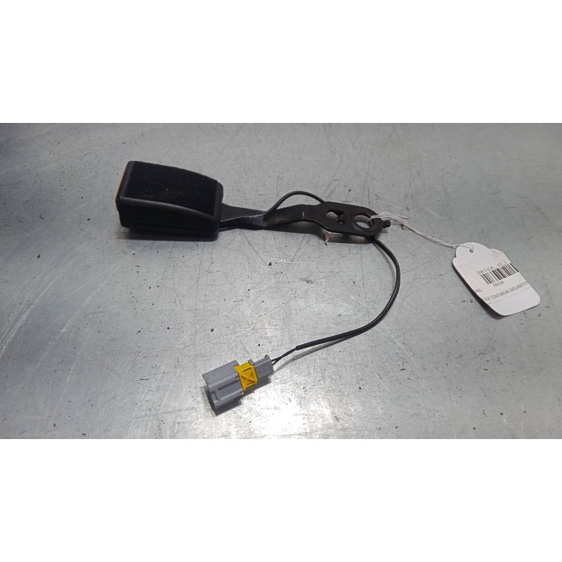 Recambio de anclaje cinturon delantero derecho para peugeot 208 i (ca_, cc_) 1.2 vti 82 referencia OEM IAM   