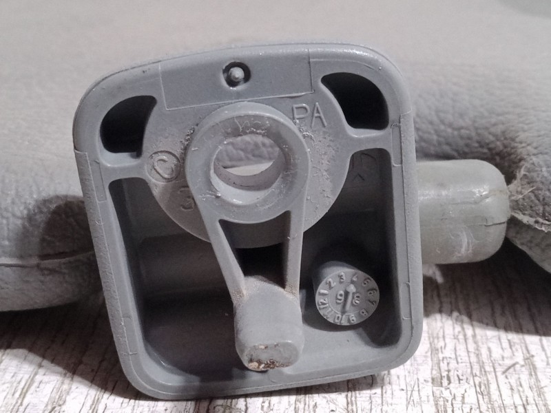 Recambio de parasol izquierdo para nissan micra ii (k11) 1.0 i 16v referencia OEM IAM   