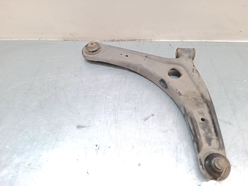 Recambio de brazo suspension inferior delantero derecho para mitsubishi lancer viii (cy_a, cz_a) 1.5 referencia OEM IAM   