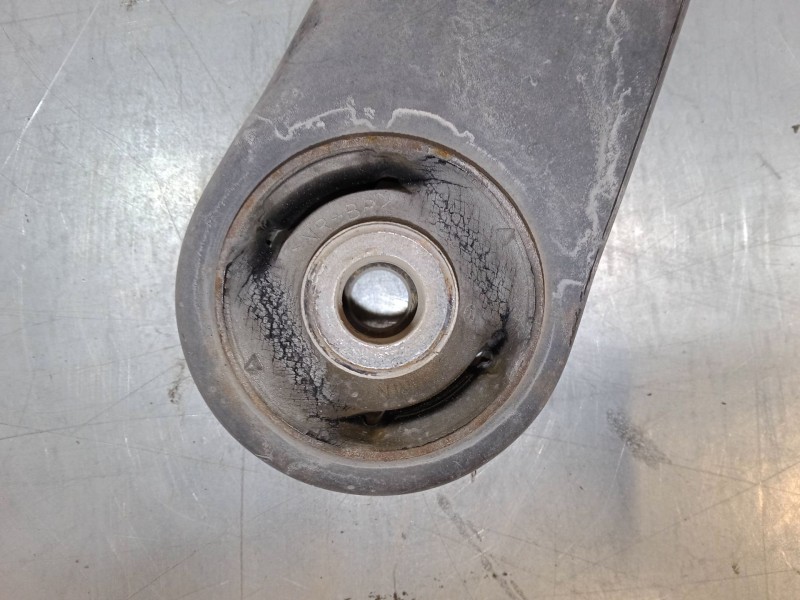 Recambio de brazo suspension inferior delantero izquierdo para mitsubishi lancer viii (cy_a, cz_a) 1.5 referencia OEM IAM   