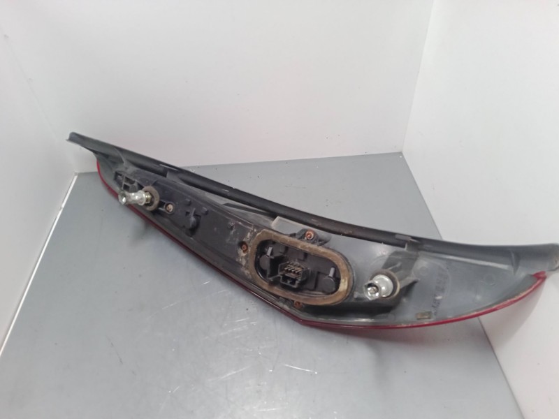 Recambio de piloto trasero derecho para fiat punto (188_) 1.4 referencia OEM IAM 517214780  