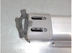 Recambio de bandeja trasera para kia carens iii monospace (un) 2.0 crdi 115 referencia OEM IAM    2