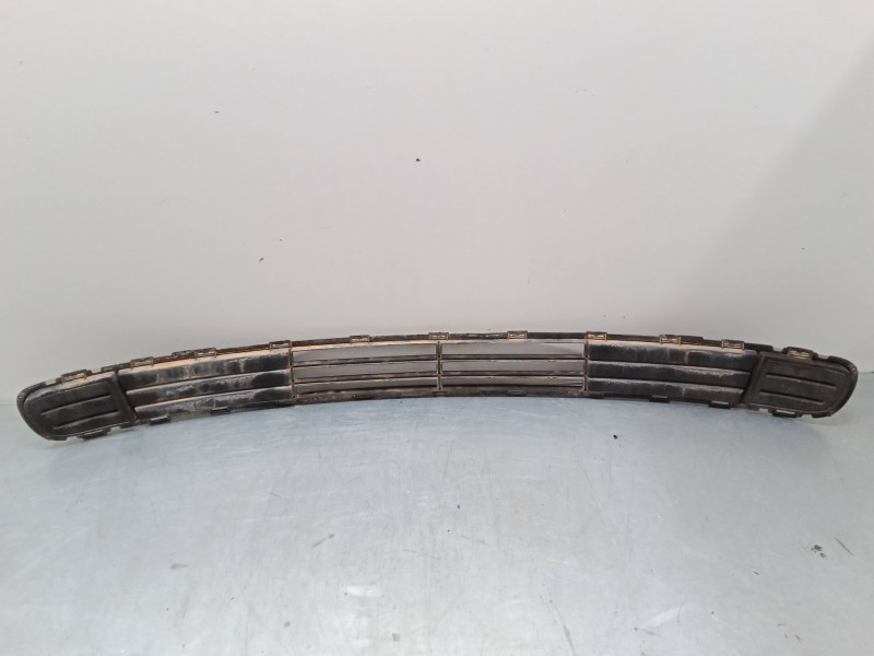 Recambio de rejilla inferior paragolpes para hyundai getz (tb) 1.1 referencia OEM IAM   