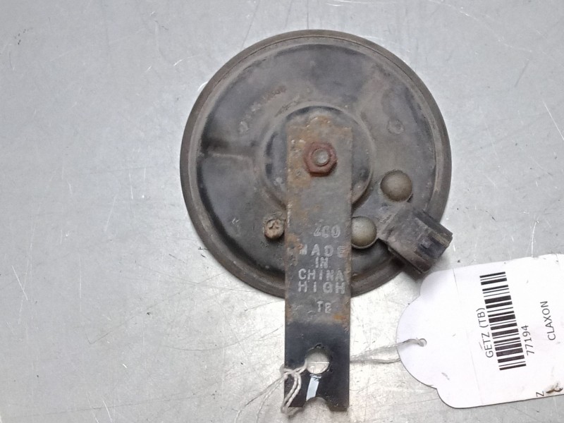 Recambio de claxon para hyundai getz (tb) 1.1 referencia OEM IAM   