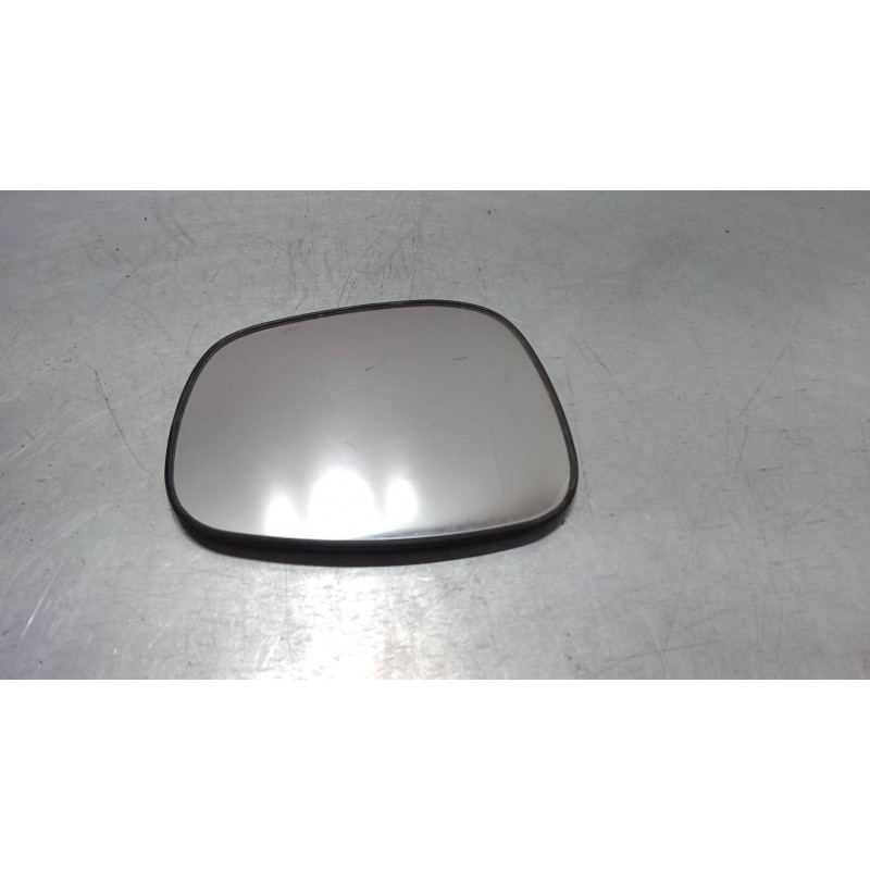 Recambio de cristal retrovisor derecho para hyundai h-1 / starex autobús (a1) 2.5 crdi referencia OEM IAM   