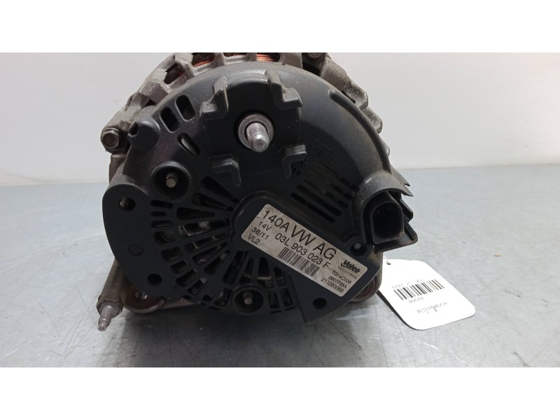 Recambio de alternador para volkswagen golf vi (5k1) 1.6 tdi referencia OEM IAM 03L903023F  