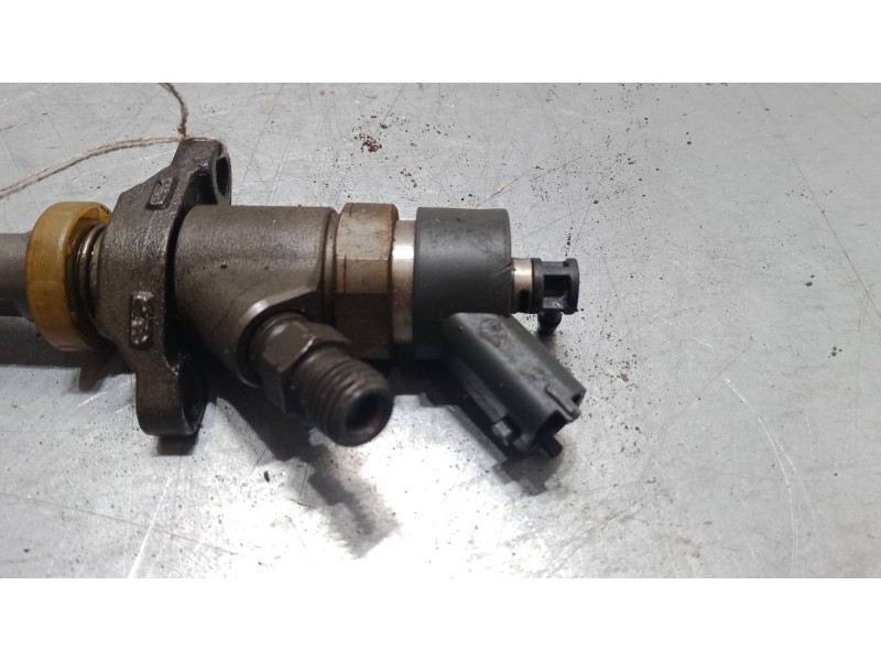 Recambio de inyector para peugeot 307 sw (3h) 1.6 hdi 110 referencia OEM IAM 23804892080  