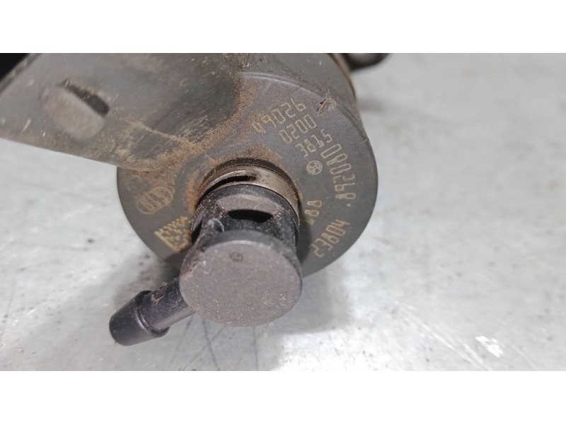 Recambio de inyector para peugeot 307 sw (3h) 1.6 hdi 110 referencia OEM IAM 23804892080  