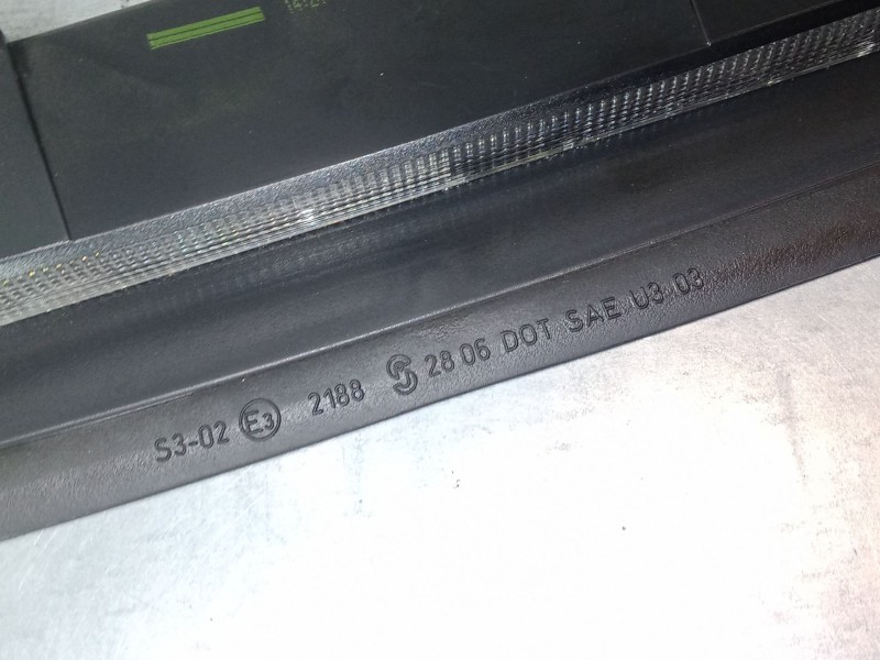 Recambio de luz central de freno para volvo v50 (545) 1.8 referencia OEM IAM   