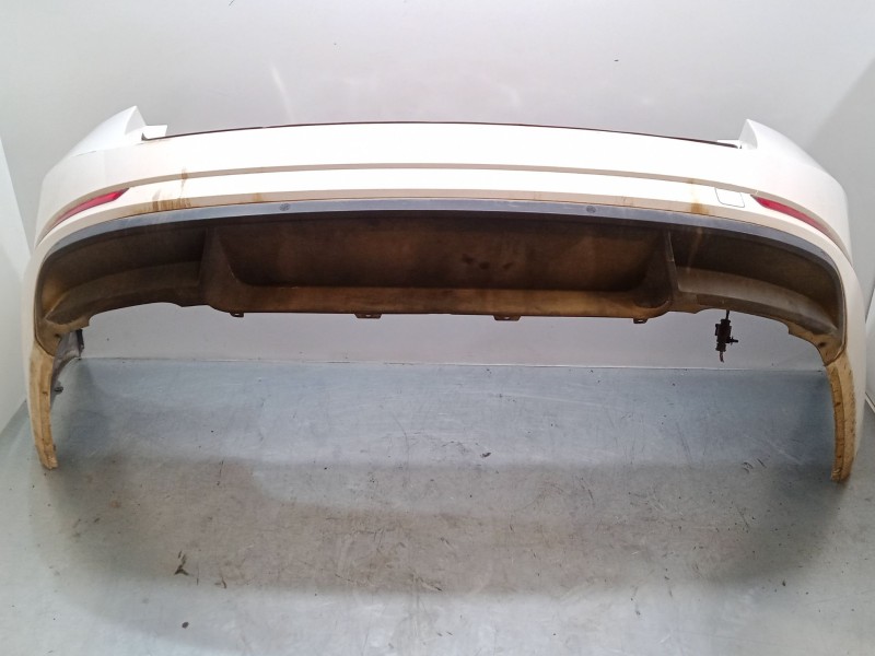 Recambio de paragolpes trasero para skoda superb iii station wagon (3v5) 2.0 tdi referencia OEM IAM   