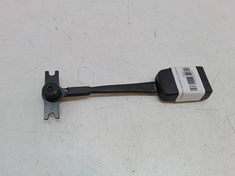 ANCLAJE CINTURON DELANTERO IZQUIERDO 