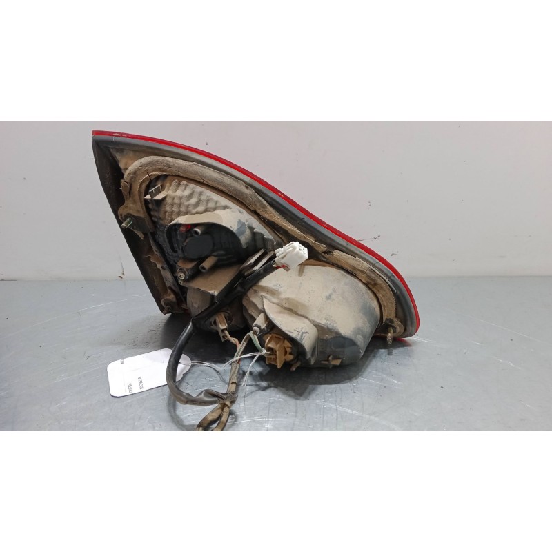 Recambio de piloto trasero derecho en porton para toyota avensis sedán (_t25_) 2.0 d-4d (cdt250_) referencia OEM IAM   