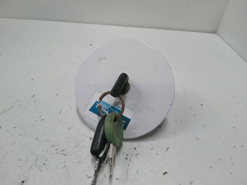 TAPON COMBUSTIBLE 