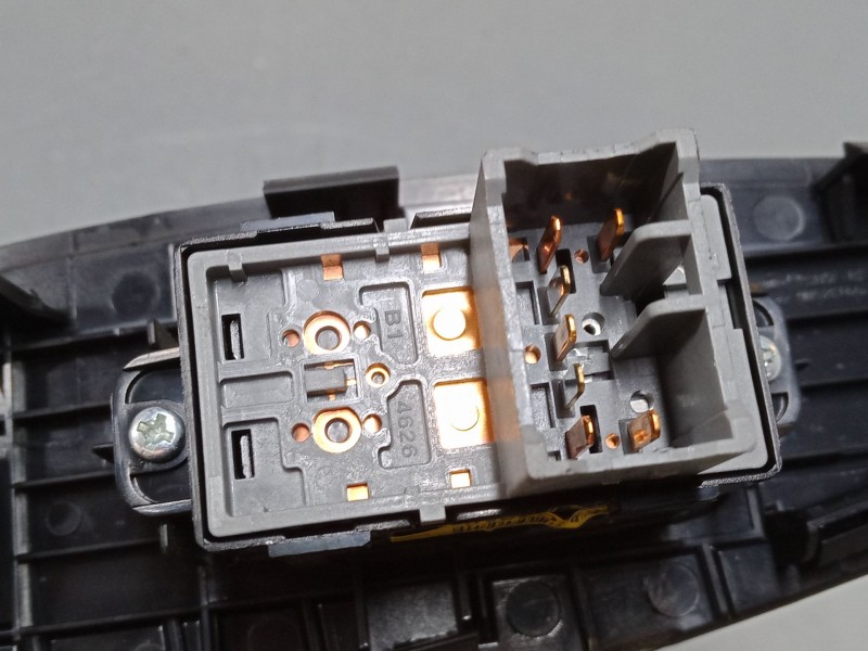 Recambio de elevalunas electrico trasero izquierdo para hyundai i20 ii (gb, ib) 1.2 referencia OEM IAM 93580C7010  