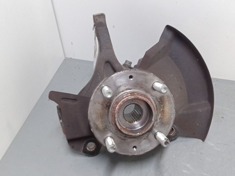 Recambio de mangueta delantera derecha para hyundai i20 ii (gb, ib) 1.2 referencia OEM IAM   