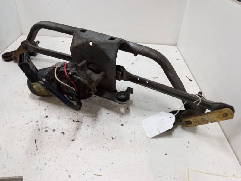 MOTOR LIMPIA DELANTERO 