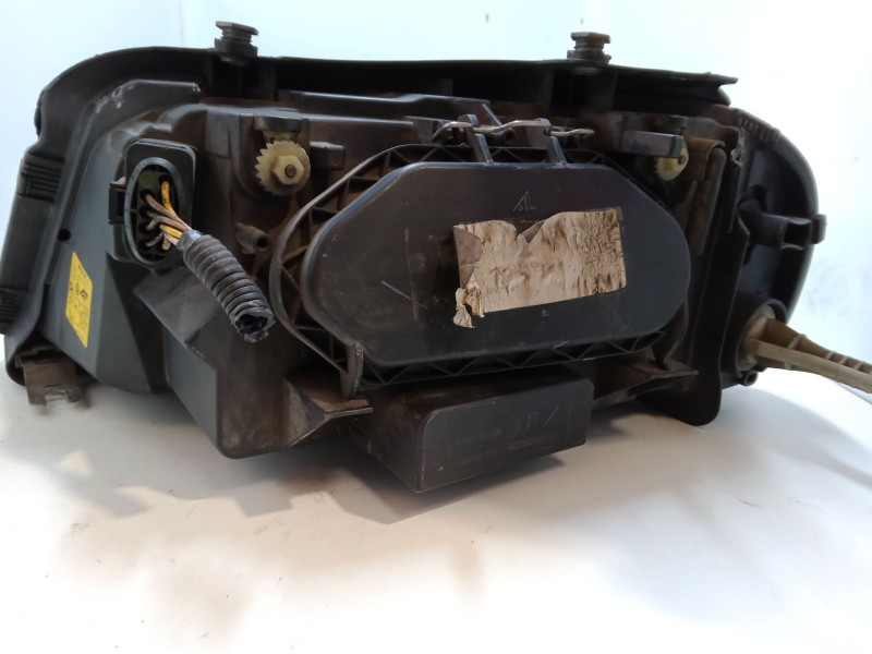 Recambio de faro derecho para seat alhambra (7v8, 7v9) 1.9 tdi referencia OEM IAM   