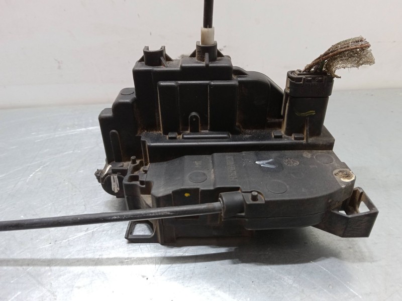 Recambio de cerradura puerta delantera derecha para renault modus / grand modus (f/jp0_) 1.4 (jp01, jp0j) referencia OEM IAM   