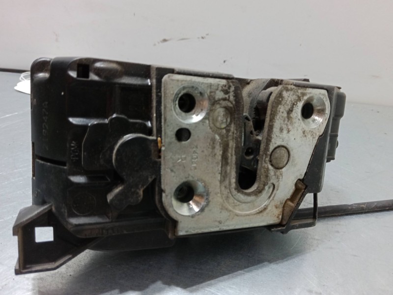 Recambio de cerradura puerta delantera derecha para renault modus / grand modus (f/jp0_) 1.4 (jp01, jp0j) referencia OEM IAM   