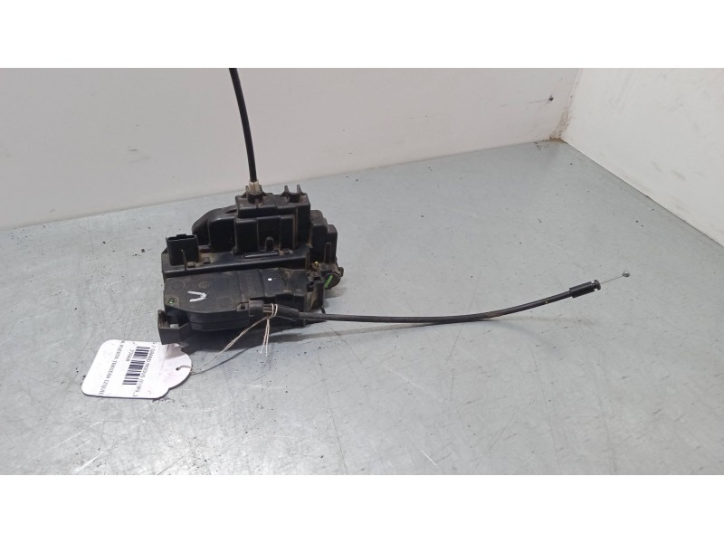 Recambio de cerradura puerta trasera izquierda para renault modus / grand modus (f/jp0_) 1.4 (jp01, jp0j) referencia OEM IAM   