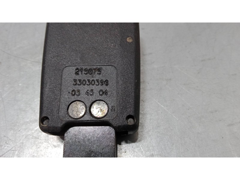 Recambio de anclaje cinturon delantero izquierdo para renault modus / grand modus (f/jp0_) 1.4 (jp01, jp0j) referencia OEM IAM  