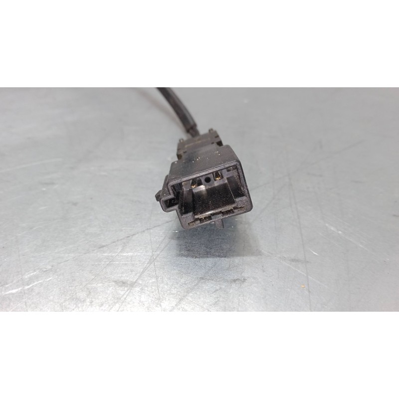 Recambio de anclaje cinturon delantero izquierdo para renault modus / grand modus (f/jp0_) 1.4 (jp01, jp0j) referencia OEM IAM  