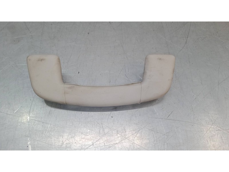 Recambio de asidero delantero izquierdo para skoda superb iii station wagon (3v5) 2.0 tdi referencia OEM IAM   