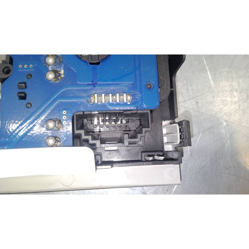 Recambio de luz interior delantera para skoda superb iii station wagon (3v5) 2.0 tdi referencia OEM IAM   