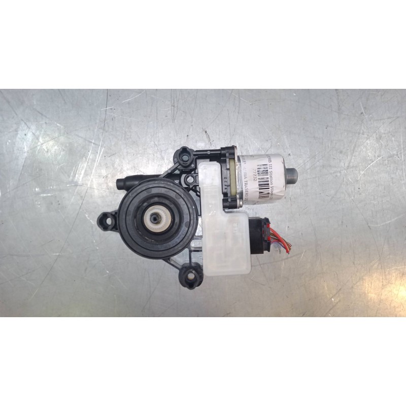 Recambio de motor elevaluna trasero izquierdo para skoda superb iii station wagon (3v5) 2.0 tdi referencia OEM IAM 5Q0959611A  