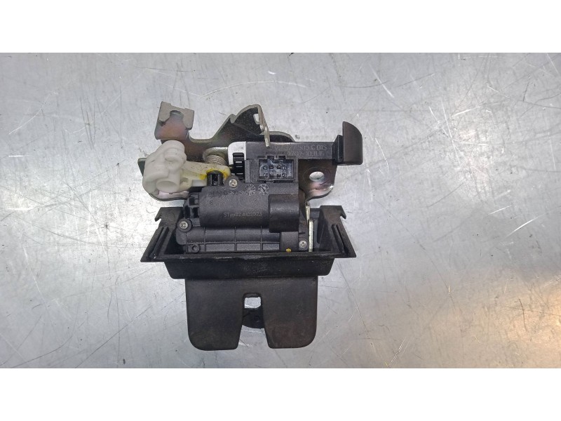 Recambio de cerradura maletero / porton para skoda superb iii station wagon (3v5) 2.0 tdi referencia OEM IAM   