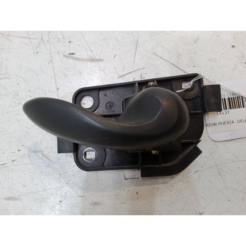 Recambio de maneta interior puerta delantera derecha para fiat punto (188_) 1.4 referencia OEM IAM   