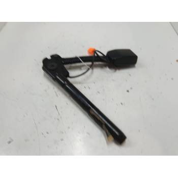 ANCLAJE CINTURON DELANTERO IZQUIERDO 