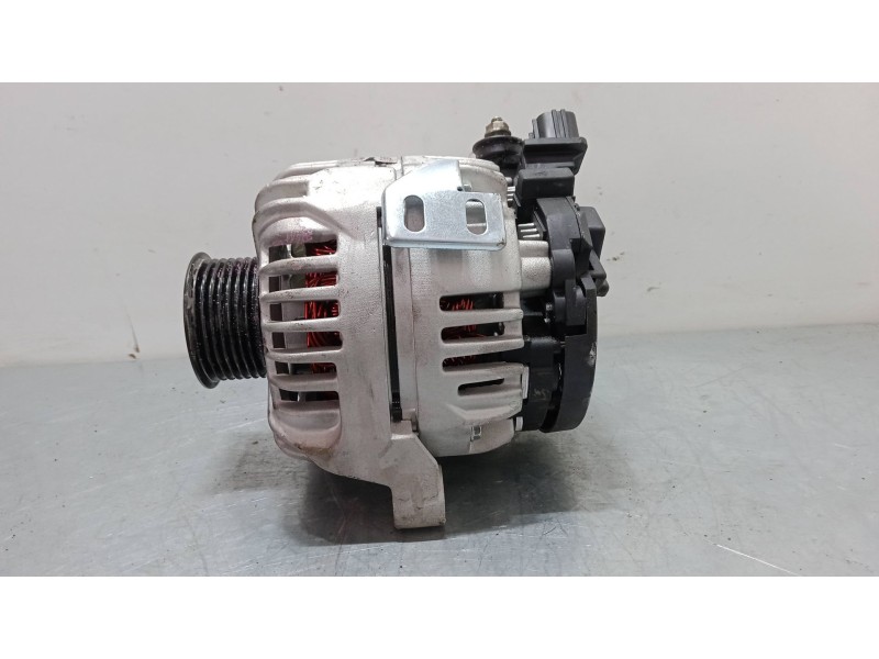 Recambio de alternador para toyota avensis (_t25_) 2.4 (azt251_) referencia OEM IAM F032115416  