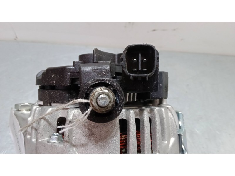 Recambio de alternador para toyota avensis (_t25_) 2.4 (azt251_) referencia OEM IAM F032115416  