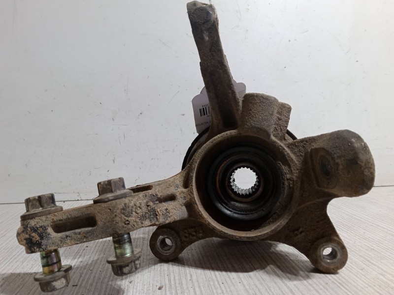 Recambio de mangueta delantera derecha para nissan micra ii (k11) 1.0 i 16v referencia OEM IAM   