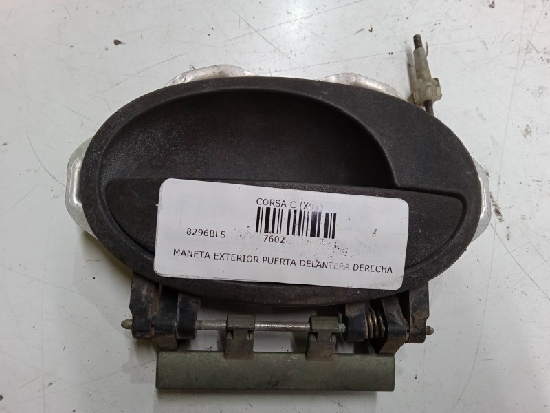 Recambio de maneta exterior puerta delantera derecha para opel corsa c (x01) 1.7 di (f08, f68) referencia OEM IAM   