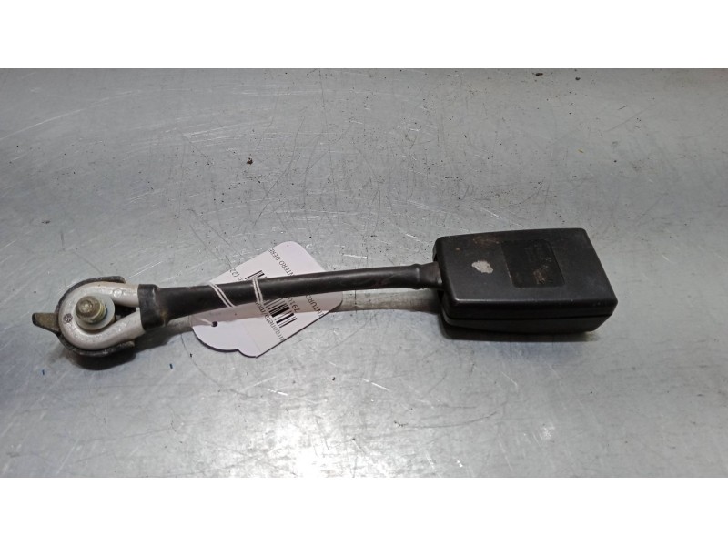 Recambio de anclaje cinturon delantero derecho para fiat doblo furgoneta/monovolumen (223_) 1.3 jtd 16v referencia OEM IAM   