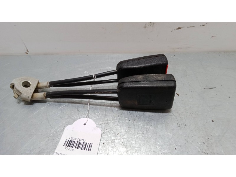 Recambio de anclaje cinturon trasero izquierdo para seat leon (1m1) 1.9 tdi referencia OEM IAM   