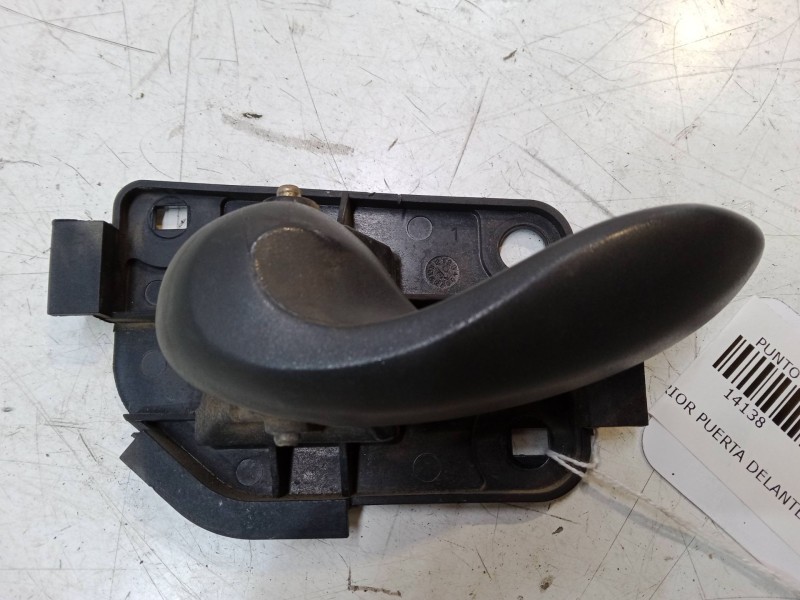 Recambio de maneta interior puerta delantera izquierda para fiat punto (188_) 1.4 referencia OEM IAM   