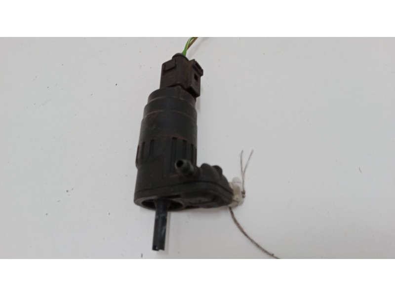 Recambio de bomba limpiaparabrisas para seat altea xl (5p5, 5p8) 2.0 tdi 16v 4x4 referencia OEM IAM   