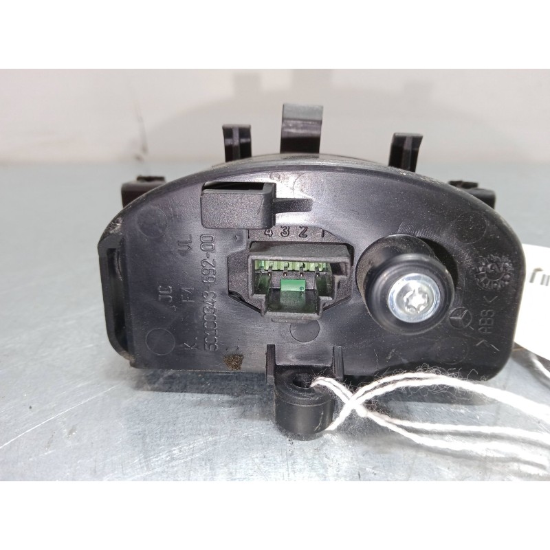 Recambio de boton apertura porton para mercedes-benz clase e (w211) e 270 cdi (211.016) referencia OEM IAM 5010034369200  