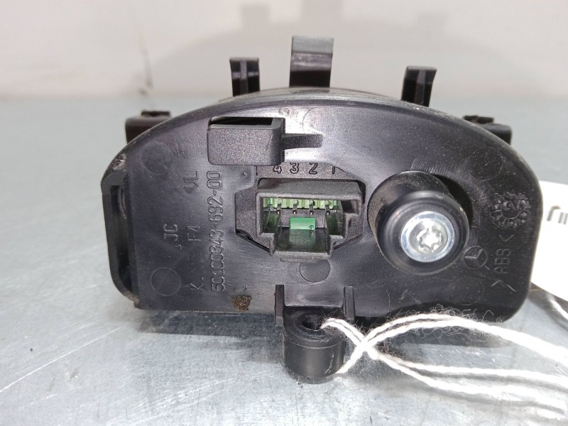 Recambio de boton apertura porton para mercedes-benz clase e (w211) e 270 cdi (211.016) referencia OEM IAM 5010034369200  
